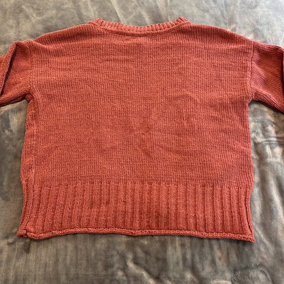 Generation K sweater - Picture 7 of 9